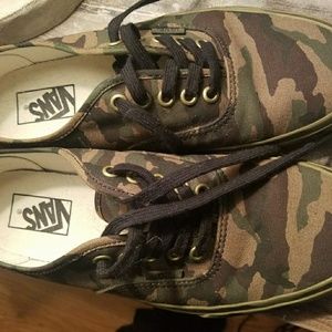 Very clean vans size 8.5 camo